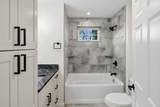 38 Colonial - Photo 25