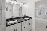 38 Colonial - Photo 32
