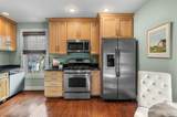 1 Maverick St - Photo 9