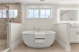 462 Waltham Street - Photo 22