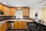28 Everett St - Photo 7