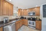 15 Rockland St - Photo 8