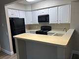 34 Sumner Ave - Photo 3