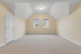38 Courtyard Pl - Photo 19