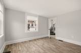 184 Summer St - Photo 5
