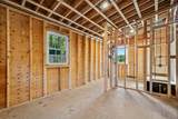 8 Pine St - Photo 7