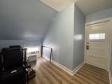 631 Walnut St - Photo 13
