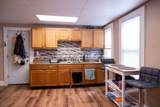38 Greenacre Sq - Photo 3