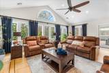 267 Chestnut St - Photo 12