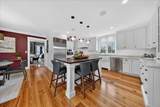 33 Lincoln St - Photo 3