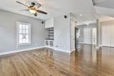 24 Watts St - Photo 8