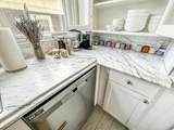 35 Essex St - Photo 3
