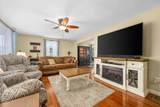 138 Sprague St - Photo 6