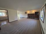 1373 Center St - Photo 3
