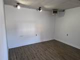 231 Lakeside Ave - Photo 4