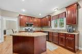 320 Lincoln Circle - Photo 13