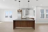 407 E 7th St - Photo 22