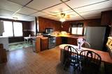 300 Chestnut St - Photo 2