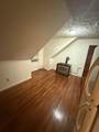 31 Sidney St - Photo 3