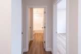 636 Beacon - Photo 7