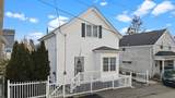 31 Sachem St - Photo 1