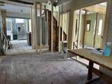 152 Acorn St - Photo 8