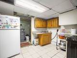 611 Oxford Street South - Photo 34
