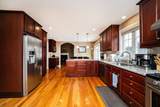 28 Woodlawn Ave - Photo 4