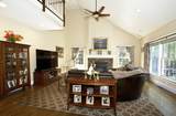 10 Woodbury Ln - Photo 12