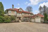 131 Fair Oaks Park - Photo 2