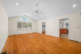 8 Marlboro Road - Photo 4