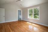 5 Julia Lane - Photo 6