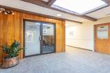 241 King St - Photo 10