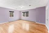 8 Windsor Drive - Photo 16