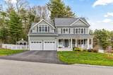4 Brookmeadow Ln - Photo 1