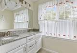 4 Brookmeadow Ln - Photo 19