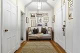 37 Beacon Street - Photo 1