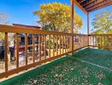 110 Howland - Photo 9