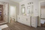 1580 Beacon St - Photo 15