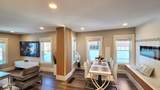13 Leyden St - Photo 10