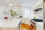322 Tappan St - Photo 16
