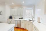 322 Tappan St - Photo 18