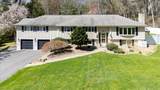 16 Cayuga Rd - Photo 1
