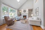 344 Salem St - Photo 6