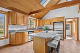 61 Linda Ln - Photo 9
