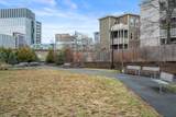 60 Cross St E - Photo 32