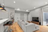 60 Cross St E - Photo 6