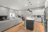60 Cross St E - Photo 7