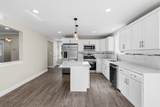 989 Bay Street - Photo 10