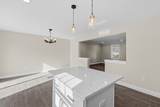 989 Bay Street - Photo 13